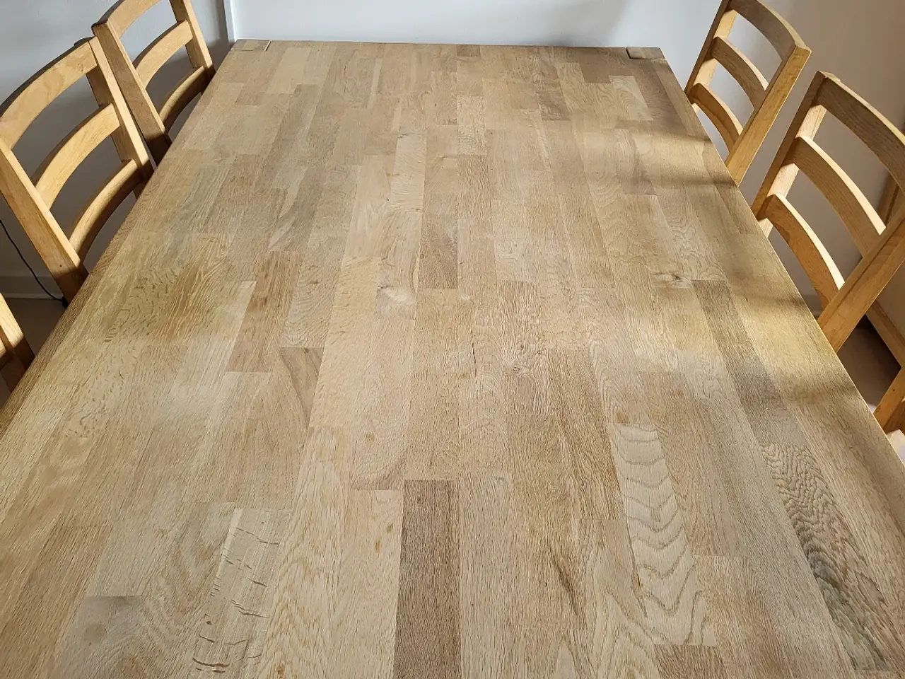 Billede 3 - Spisebord m/plader og stole
