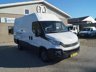 Iveco Daily 3,0 35S18 12m³ Van AG8