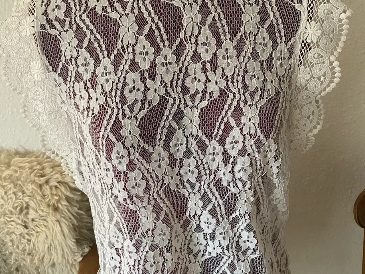 Billede 1 - Hvid blonde top M