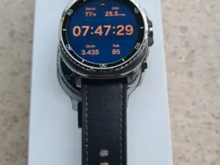 Samsung Galaxy Smartwatch Classic 8