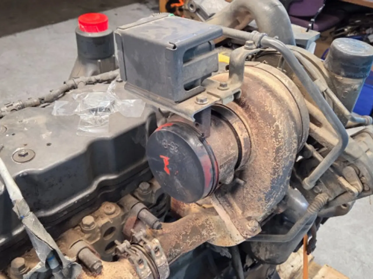 Billede 18 - Iveco F4DG44PF01A Motor 1896840 Gangbar