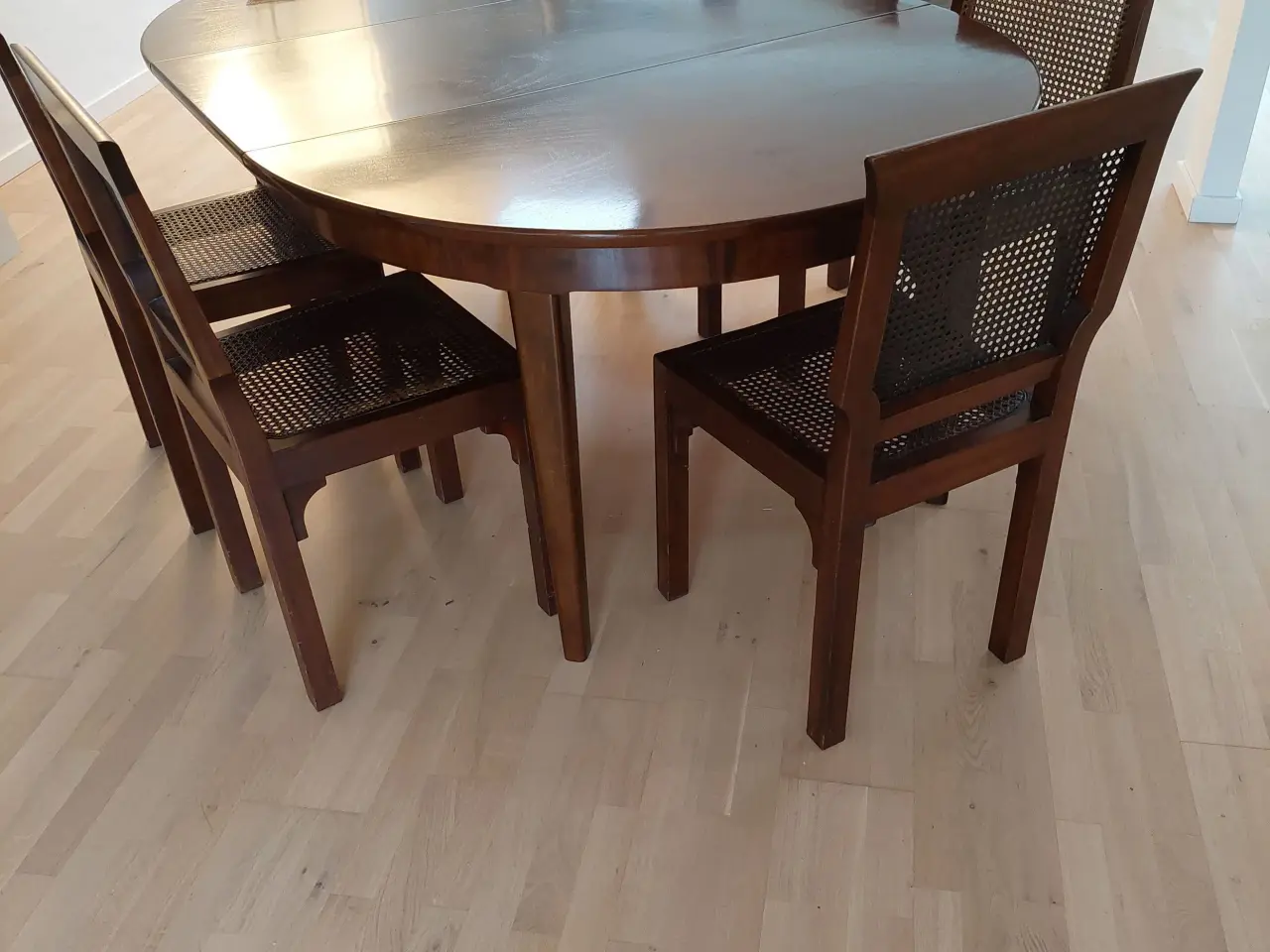Billede 2 - Spisestuestole