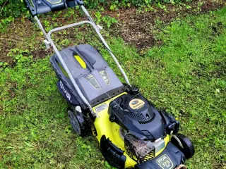 Ryobi RLM4617SME plæneklipper