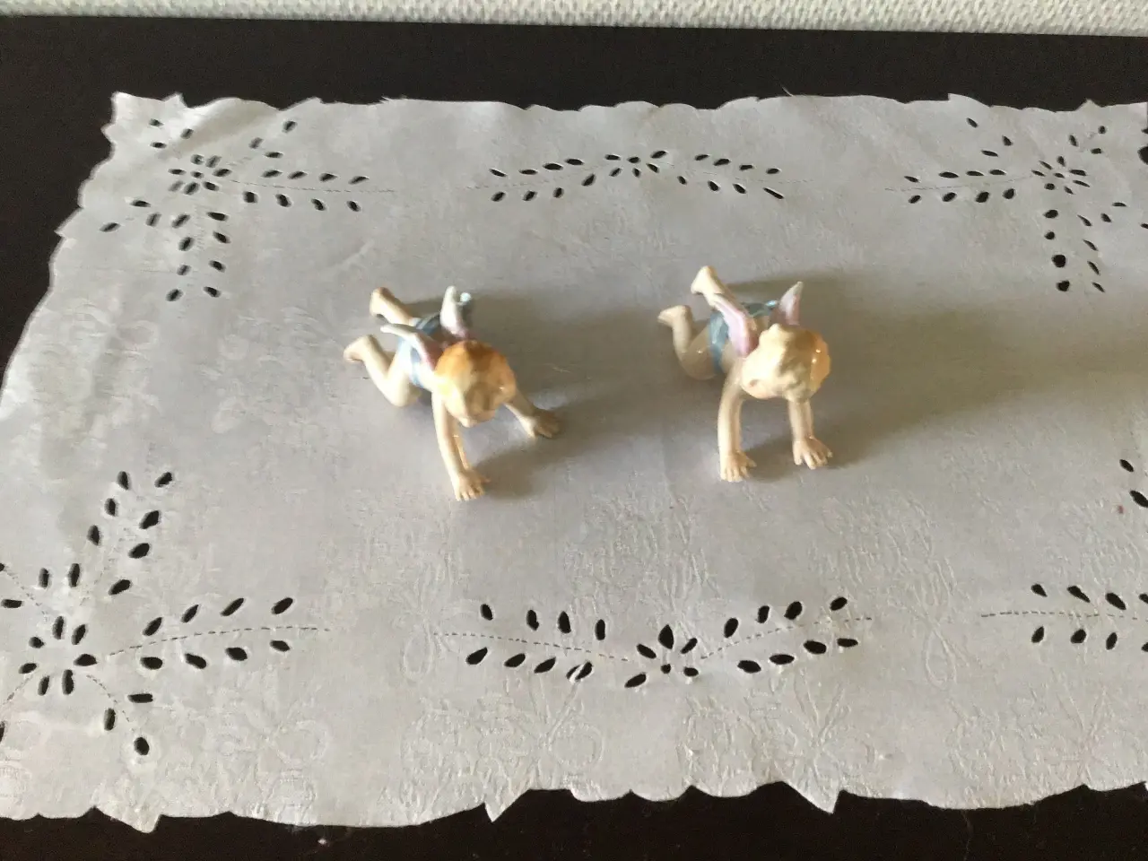 Billede 1 - To engler i porcelæn