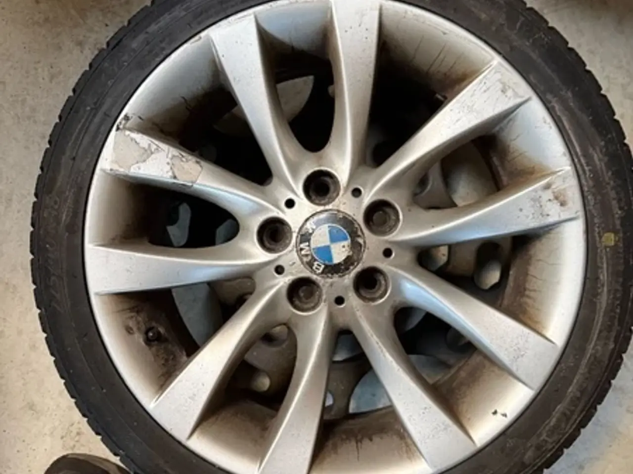 Billede 2 - bmw fælge med gode dæk