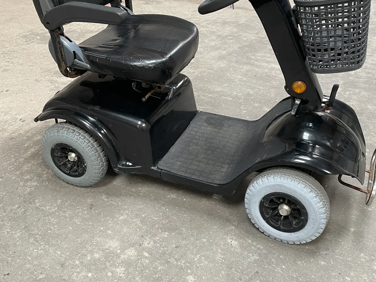 Billede 1 - Fin og meget hurtig El Scooter.