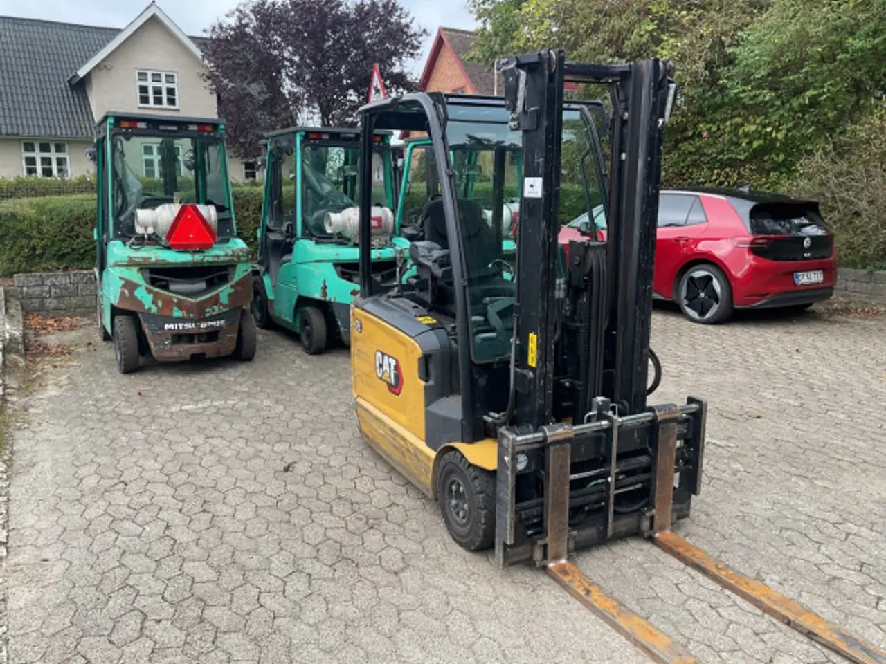 Billede 5 - CAT 1600kg Eltruck Fra2020 Med alt udstyr indbygget vægt på gafler