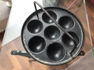 Æbleskivepande i støbejern