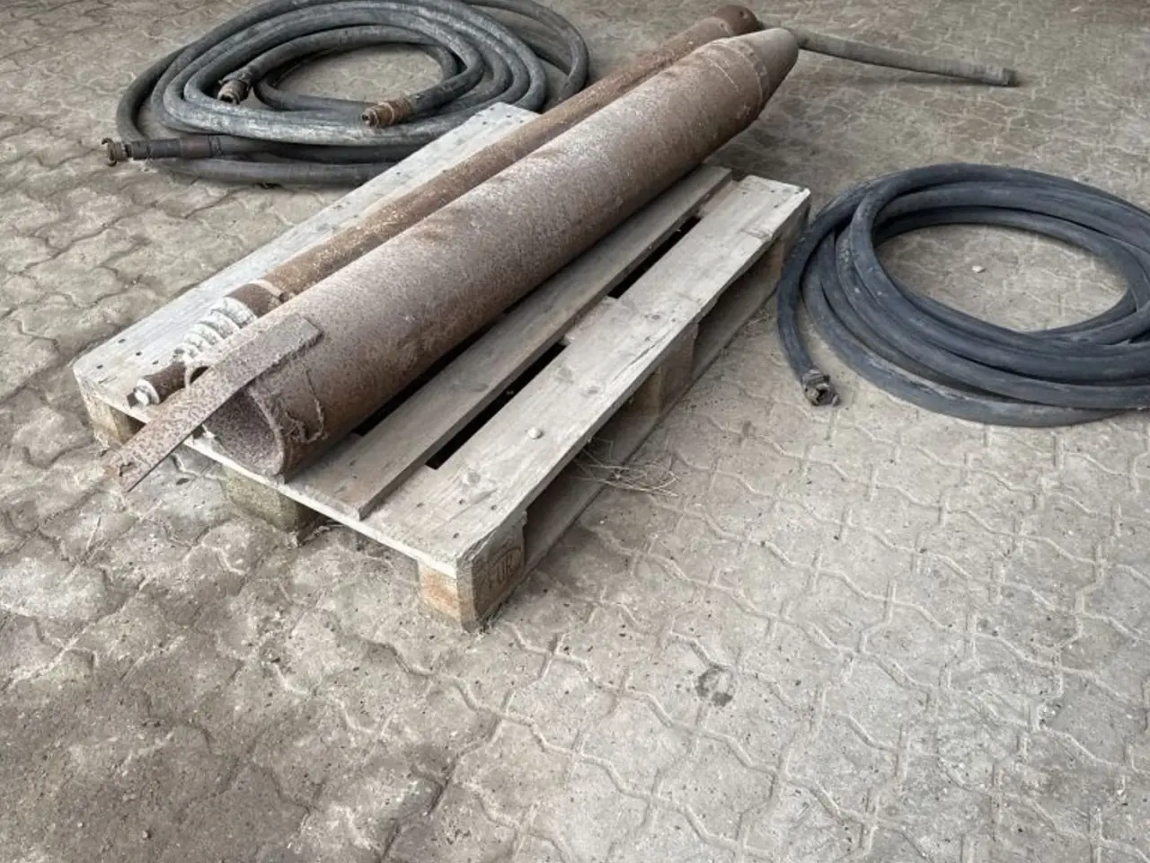 Billede 3 - 135mm Jordraket Grundomat