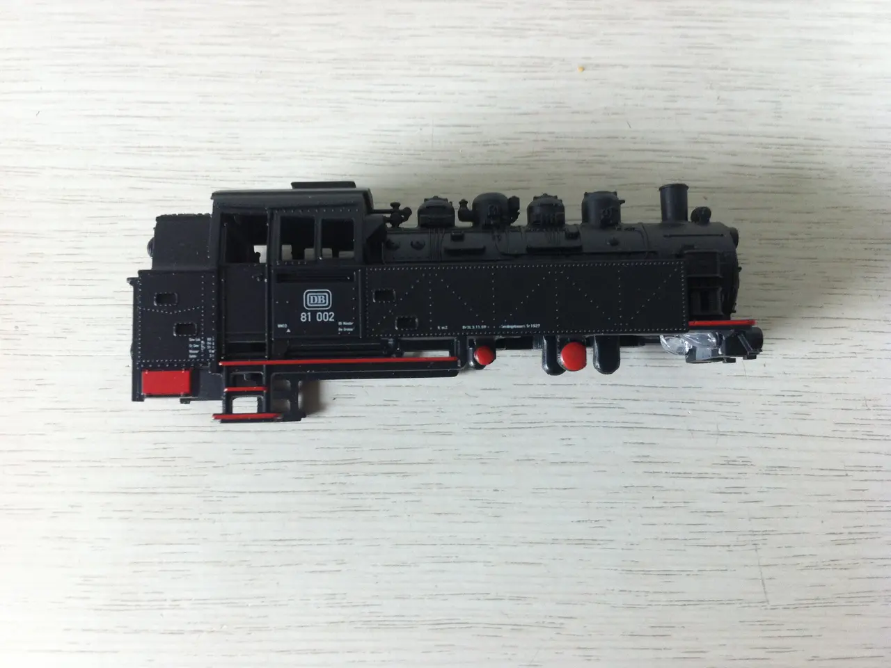 Billede 1 - Ny Märklin BR 81 overdel til DB 81002 Delta lok