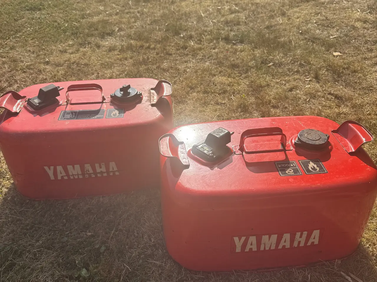 Billede 2 - Benzintank til påhængsmotor