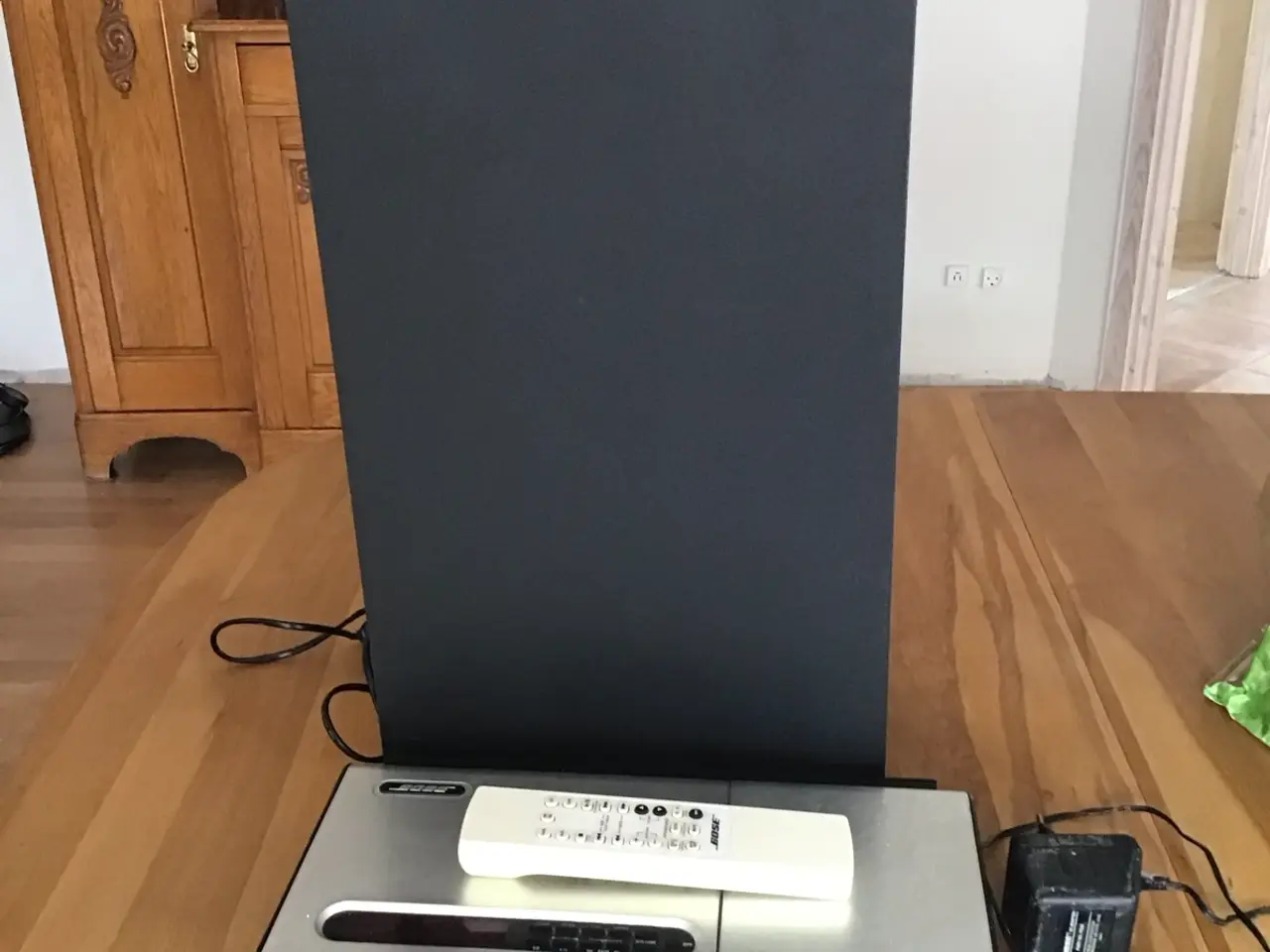 Billede 3 - Bose radio med cd afspiller 2 højtaler,subwoofer