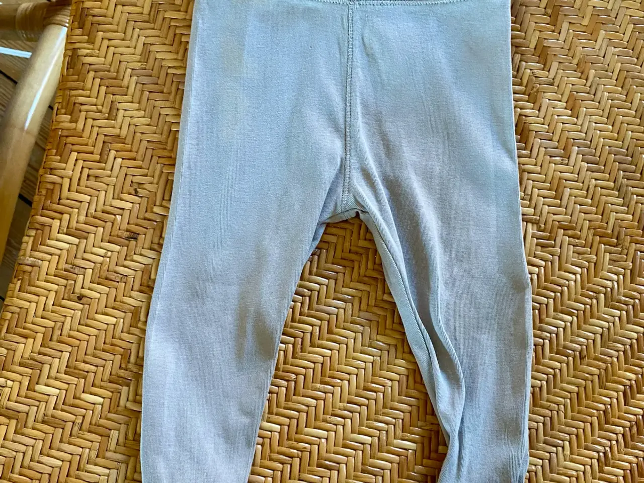 Billede 1 - H&m bukser med fødder 74