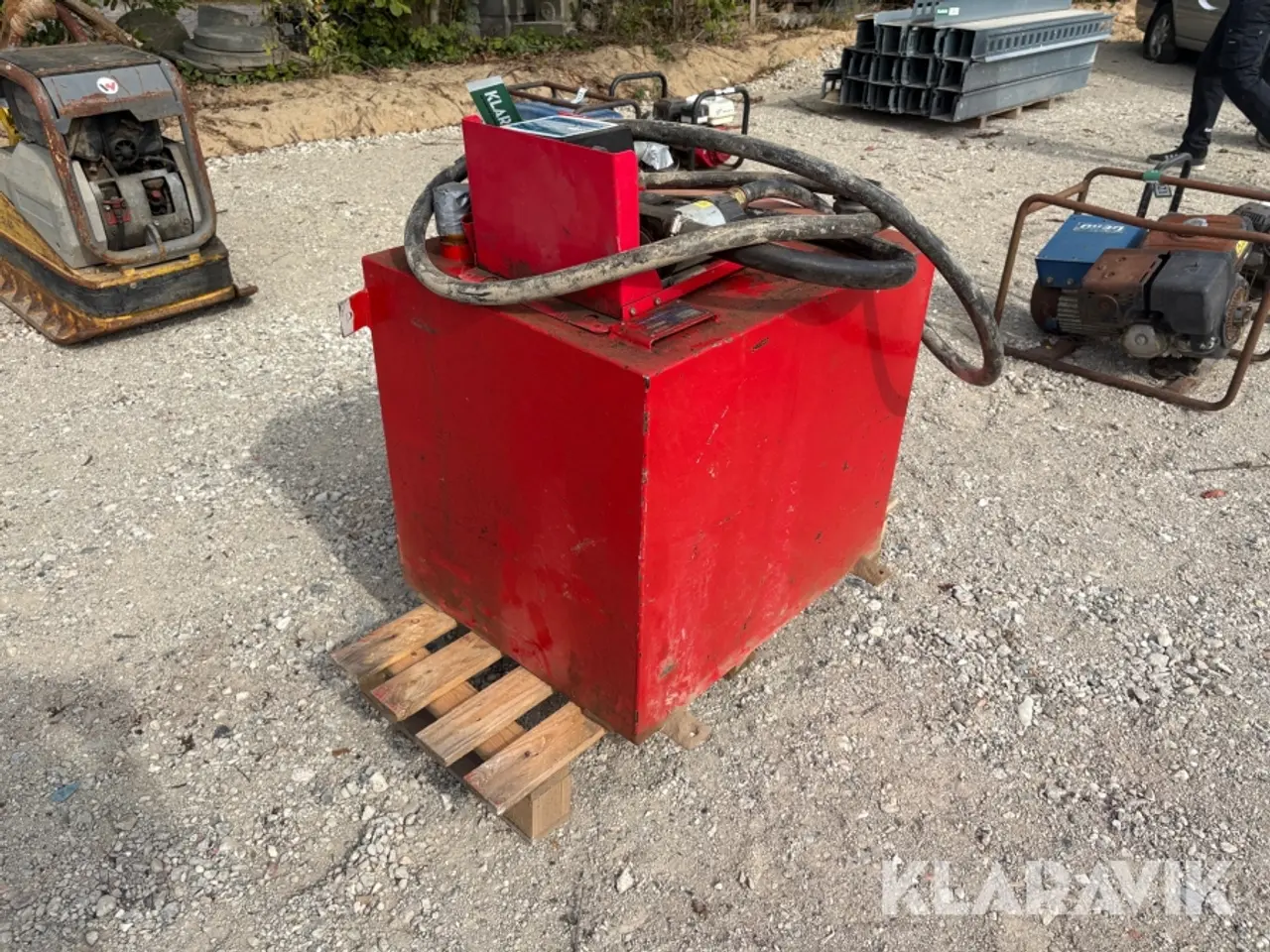 Billede 3 - Dieseltank Smede og Beholderfabrik C 235 liter med pistol