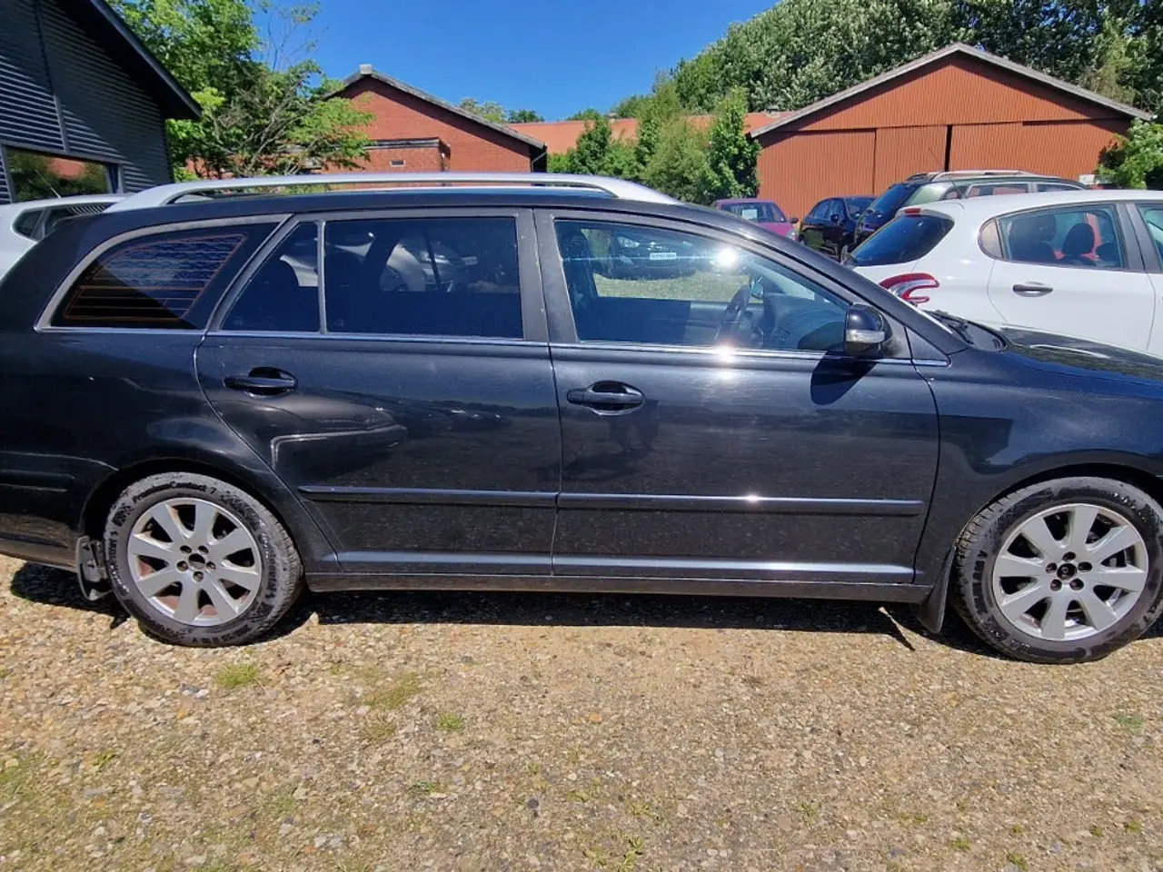 Billede 2 - Toyota Avensis 1,8 Sol+