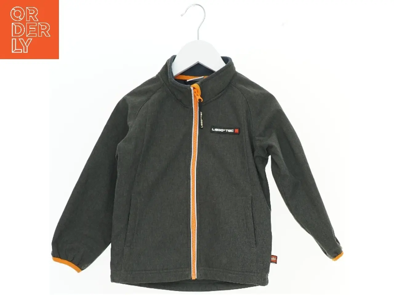 Billede 1 - Softshell jakke til børn fra Lego (str. 98)