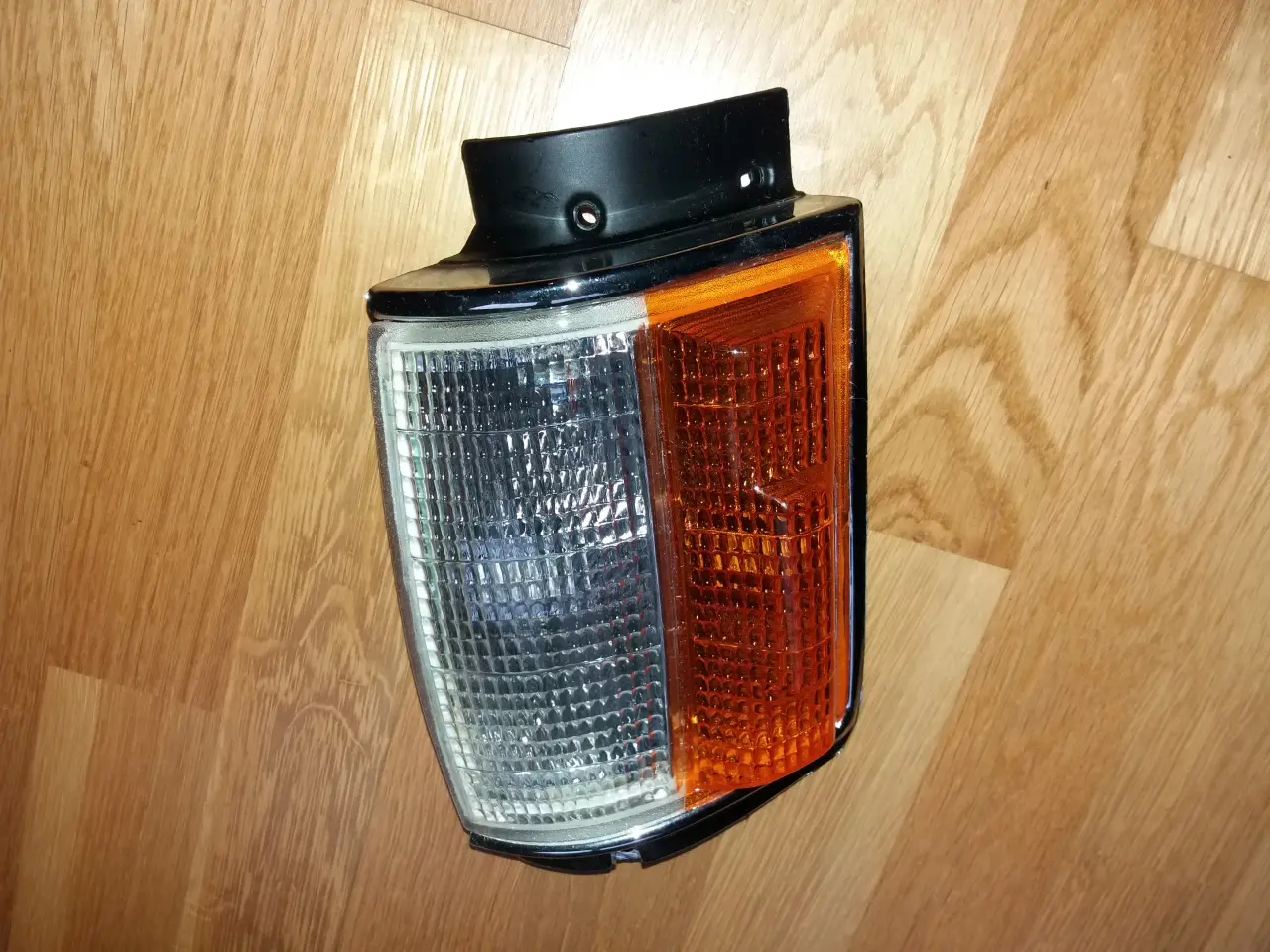 Billede 3 - Blinklygte H. for Toyota Hilux