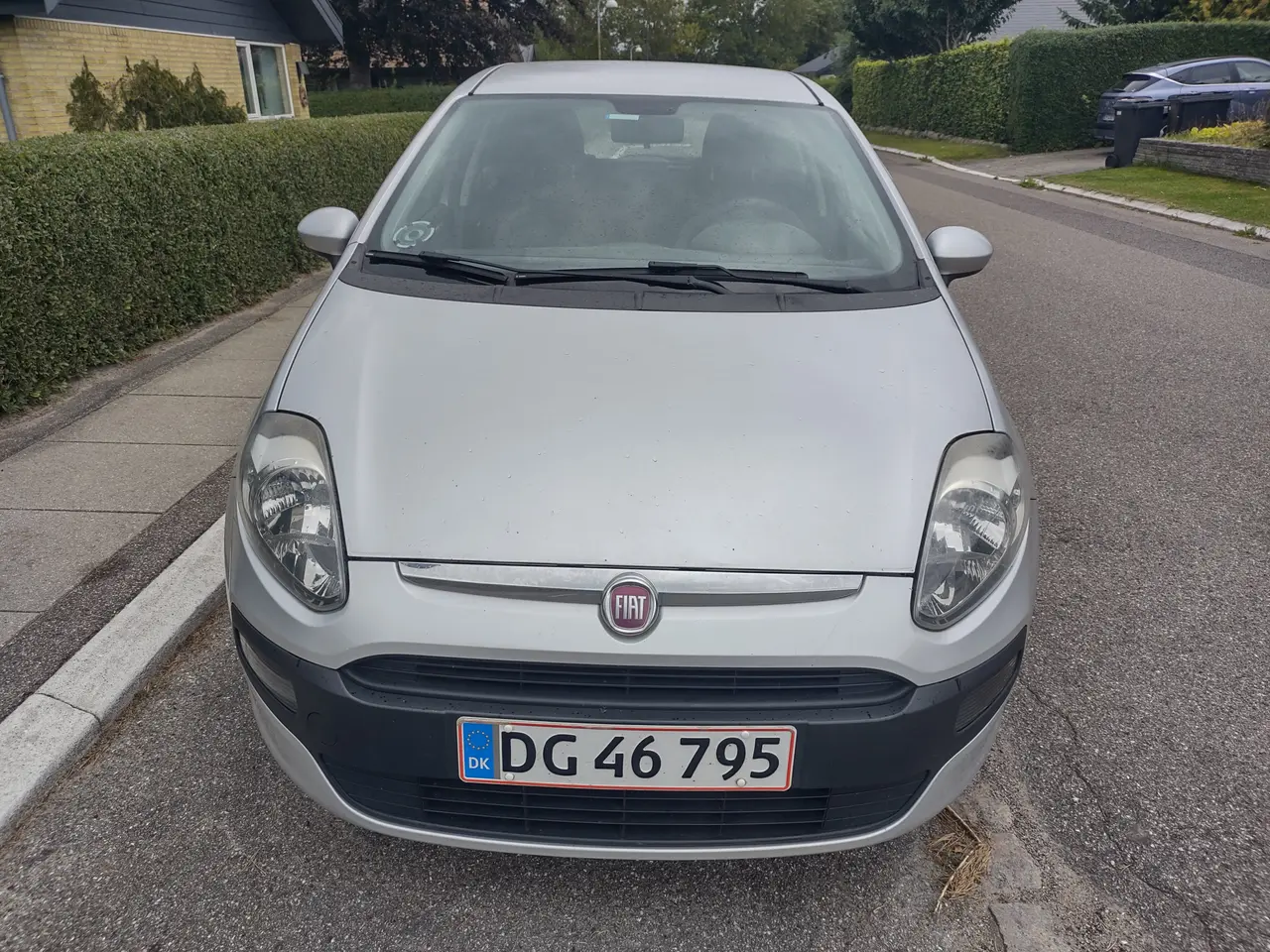 Billede 4 - Pæn og rustfri en-ejers Fiat Punto 1,4 77 HK