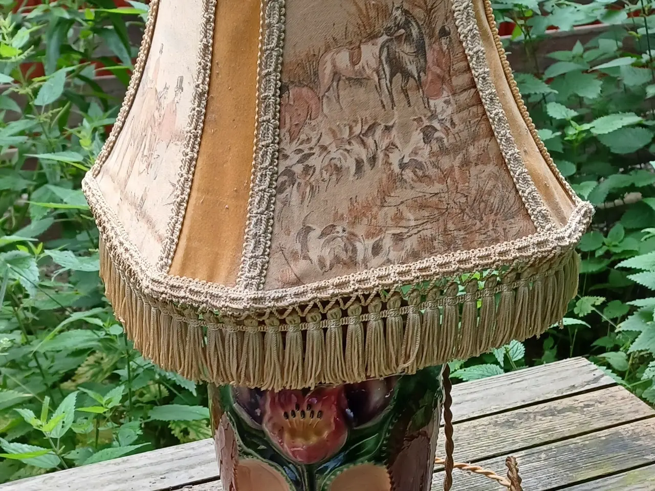 Billede 3 - Majolika-lampe. Antik