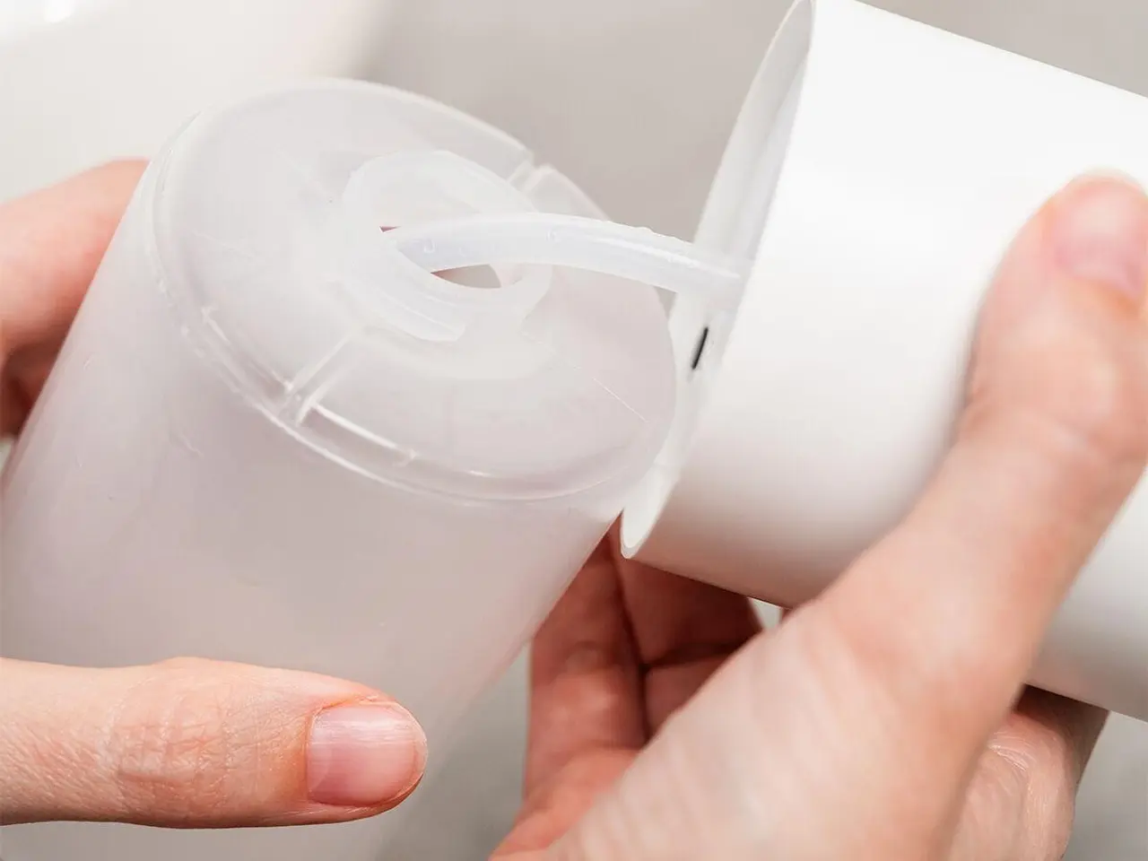 Billede 3 - Sæbedispenser med skum og sensor - Bitefom, genopladelig 350 ml