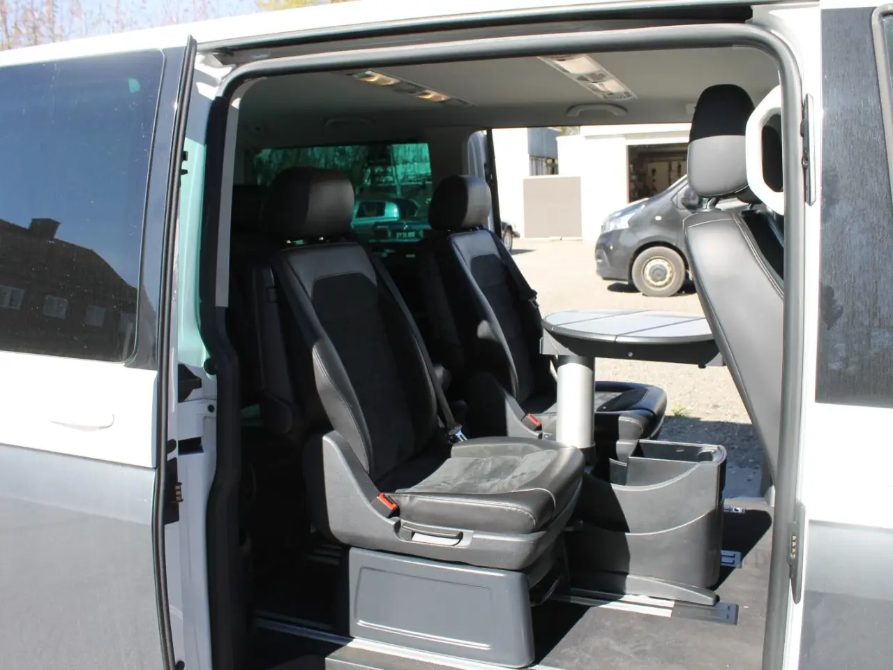 Billede 4 - VW Multivan 2,0 TDi 204 Highline DSG kort
