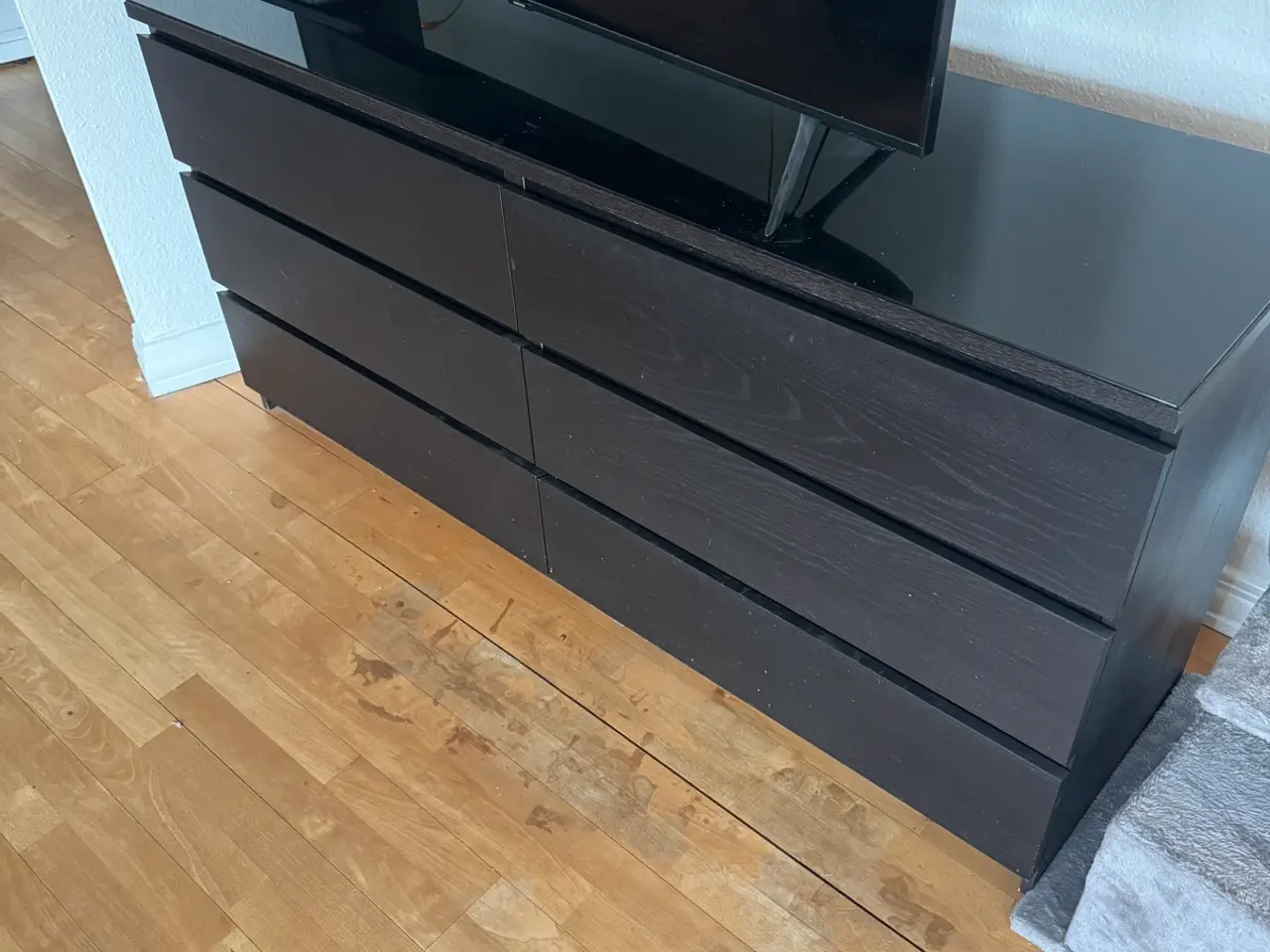 Billede 1 - Kommode med glasplade