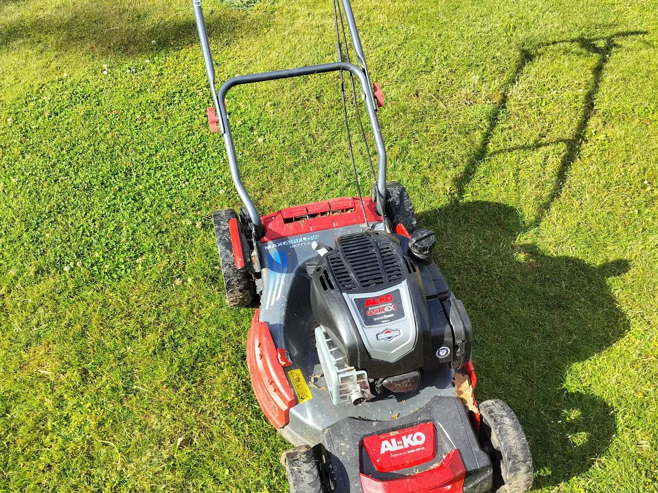Billede 1 - Alko Premium 520 SP-8 plæneklipper sælges, byd