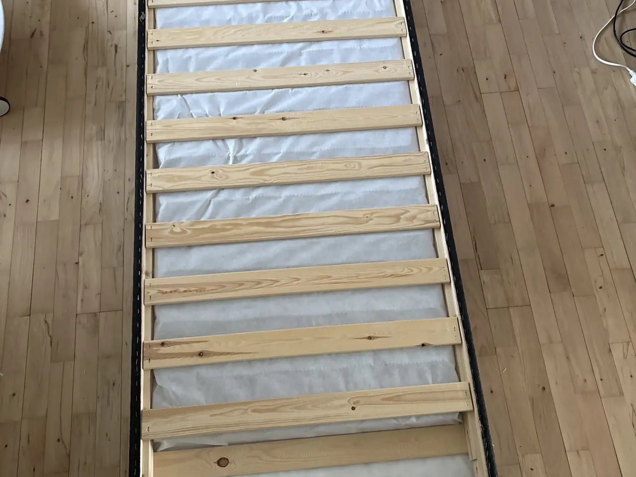 Billede 7 - Boksmadras fra jysk 80x200