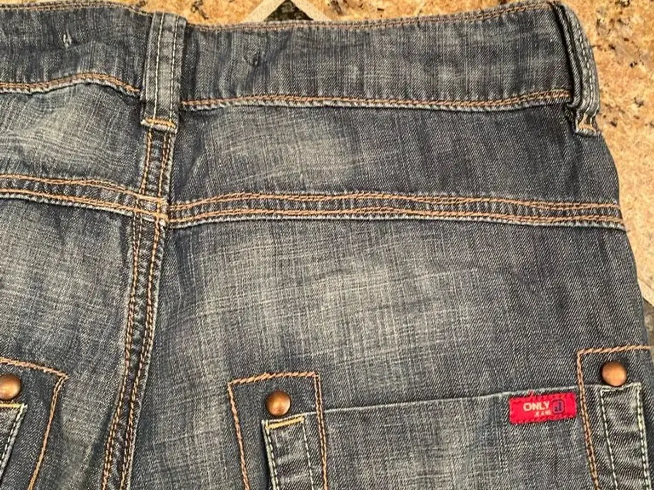 Billede 6 - Only jeans knæbukser str 26