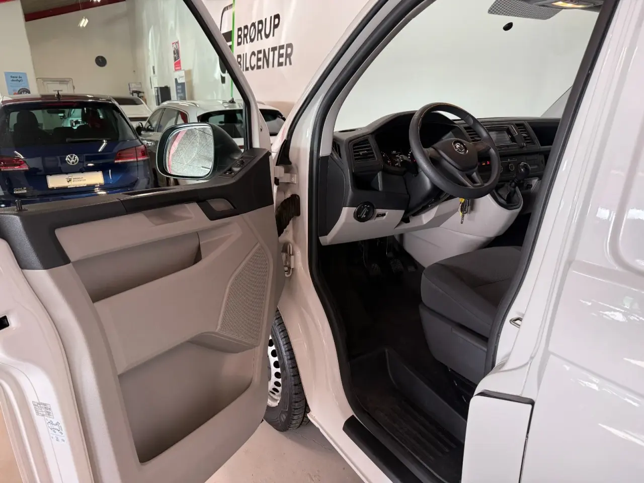 Billede 10 - VW Transporter 2,0 TDi 102 Kassevogn kort