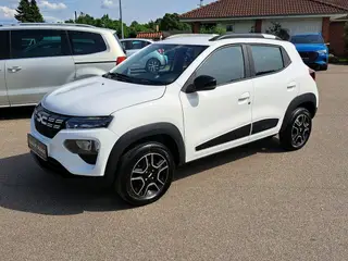 Dacia Spring EL Essential 44HK 5d Aut.
