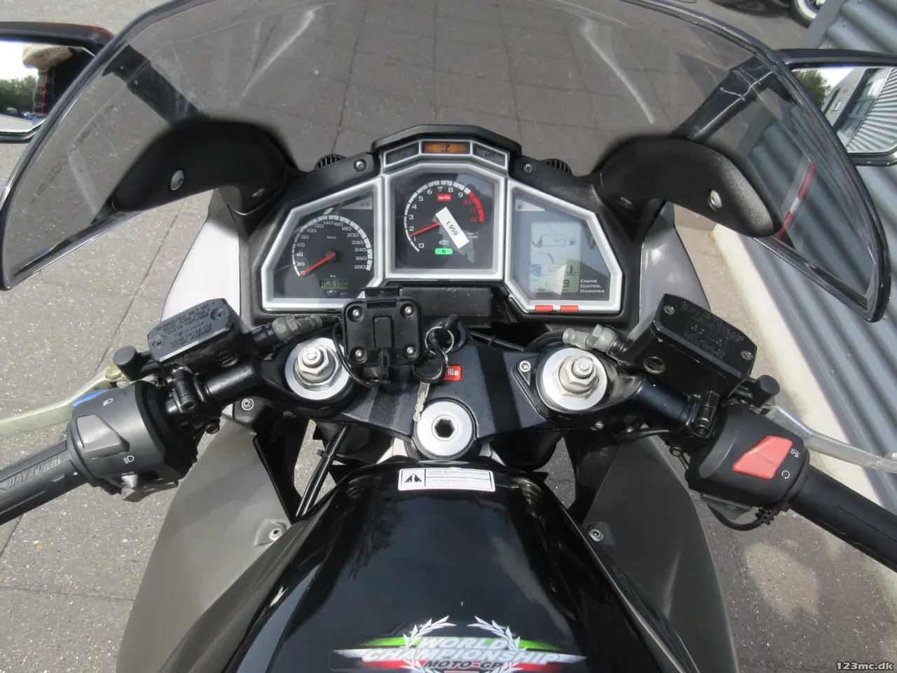 Billede 22 - Aprilia RST 1000 Futura MC-SYD BYTTER GERNE