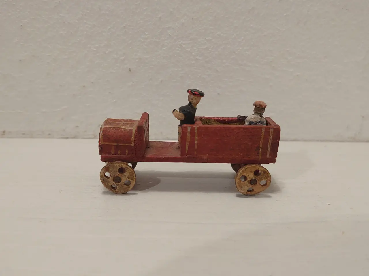 Billede 1 - Erzgebirge. lastbil med 2 pers.Ca 1920