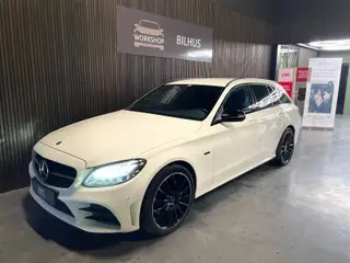 Mercedes C300 de 2,0 AMG Line Night Edition stc. aut.