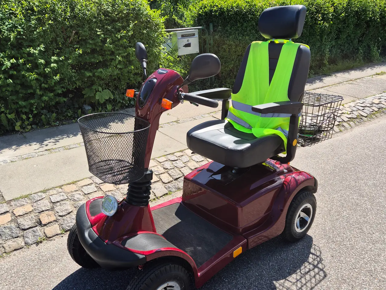 Billede 1 - Næsten ny el- scooter