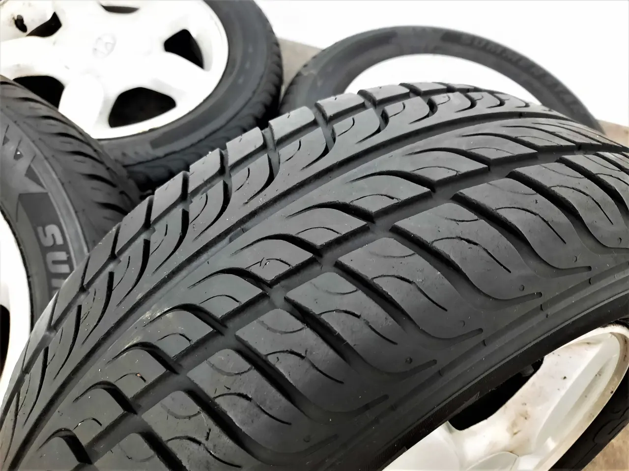 Billede 7 - 4x114,3 15" ET46 Hyundai sommersæt
