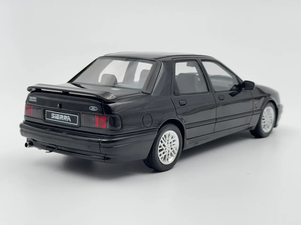Billede 3 - 1992 Ford Sierra 4x4 Cosworth 1:18  