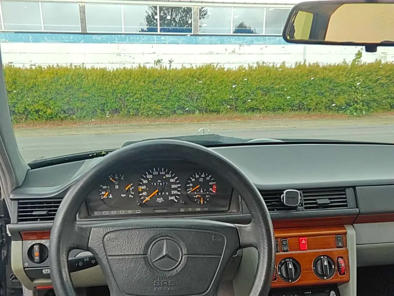 Billede 3 - Mercedes S124 220TE