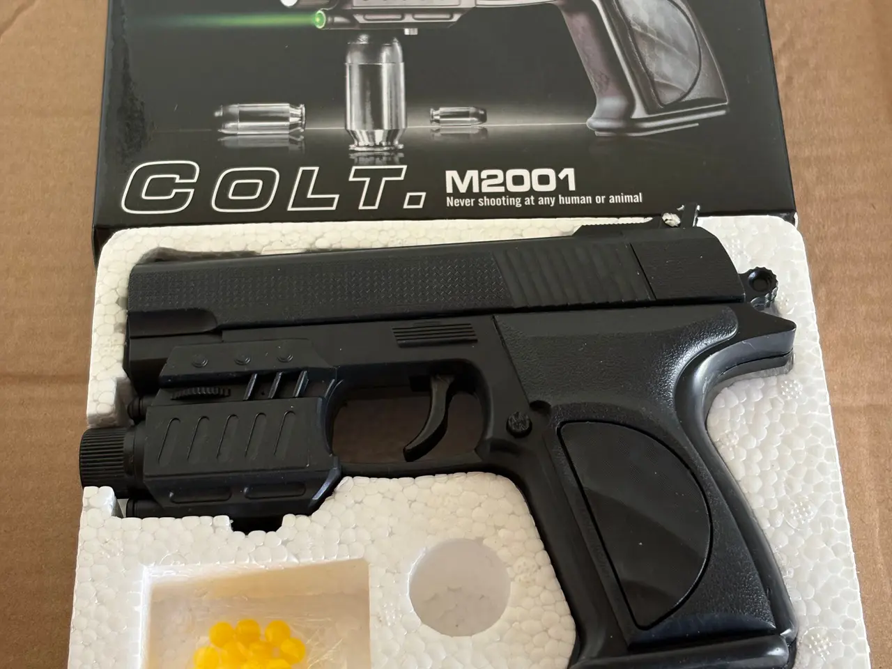 Billede 2 - Colt M2001 Softgun