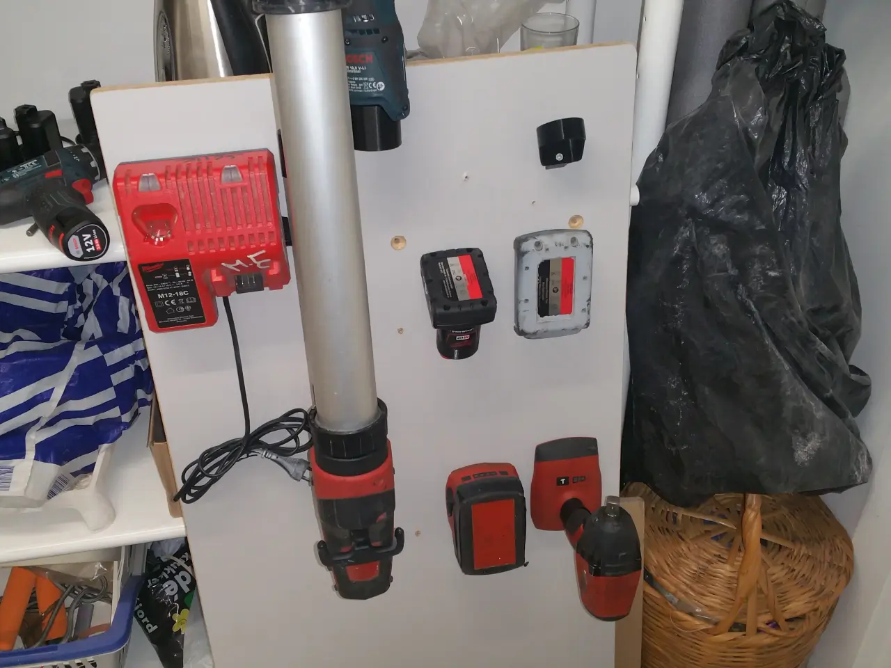 Billede 2 - Milwaukee 18v/12v holdere og beslag - 3d print