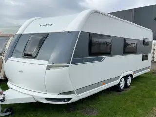 2017. Hobby De-Luxe 650 kmfe. (Nye hynder)