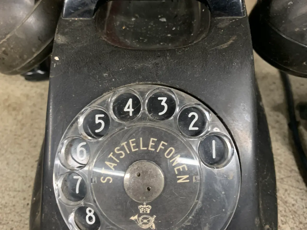 Billede 2 - Gammel telefon