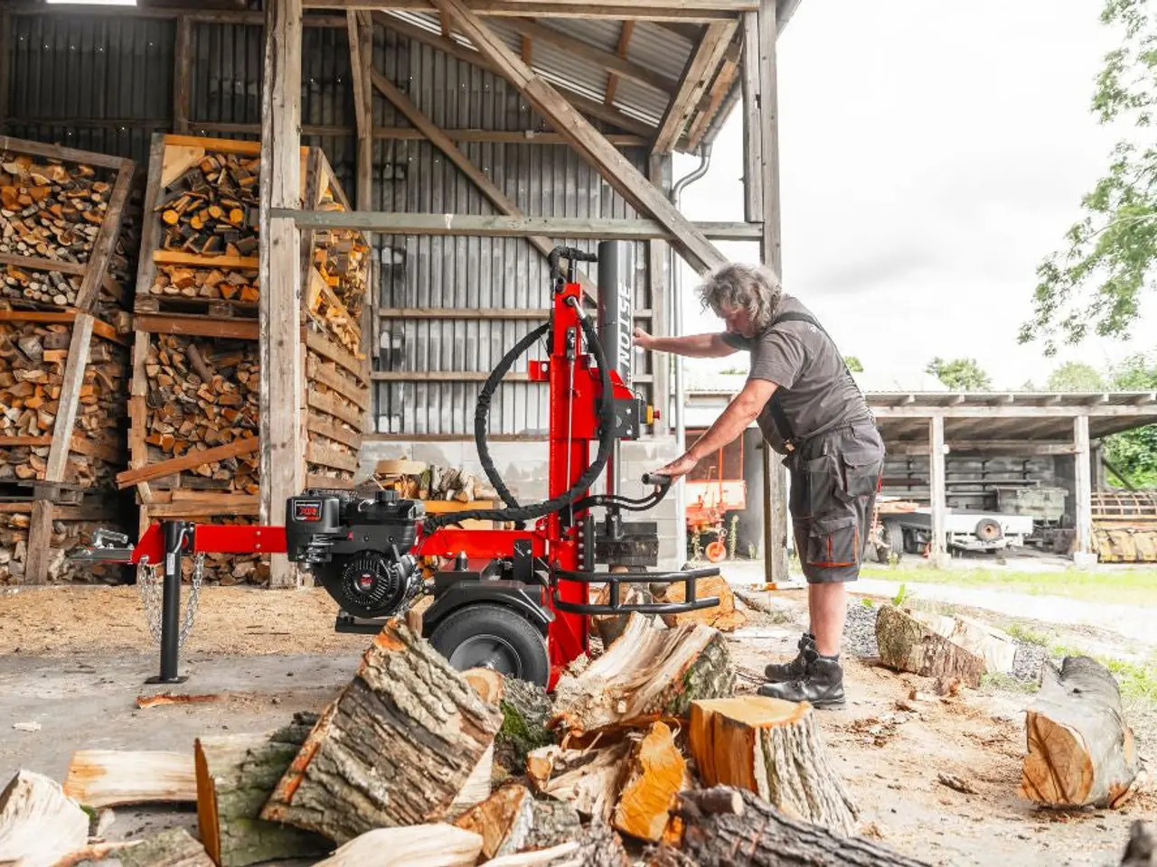Billede 5 - WoodMaster CWM35B – 35 ton benzin brændekløver (lodret)
