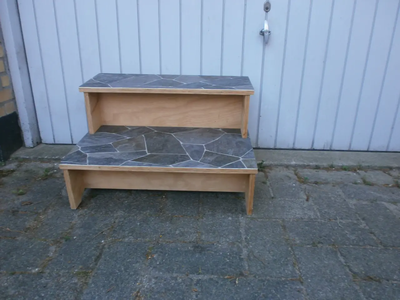 Billede 2 - Trappe til fortelt