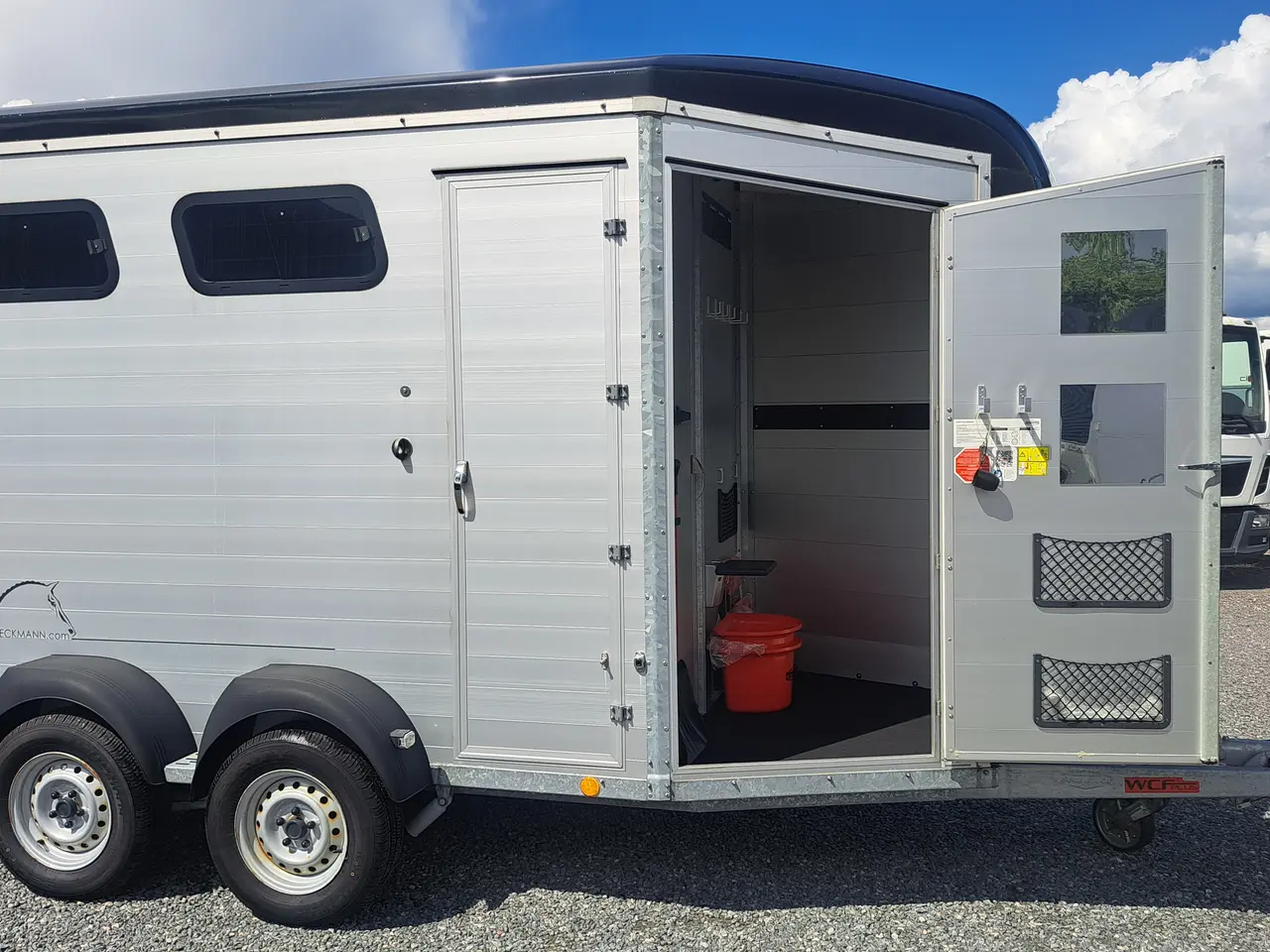 Billede 8 - Topudstyret Hestetrailer - Demomodel - spar 22.000