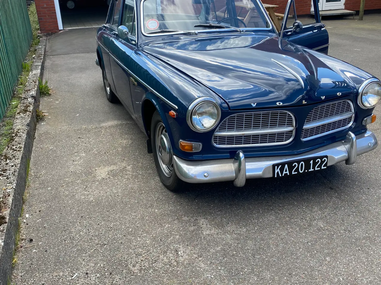 Billede 11 - Volvo Amazon. Har været dronningens.