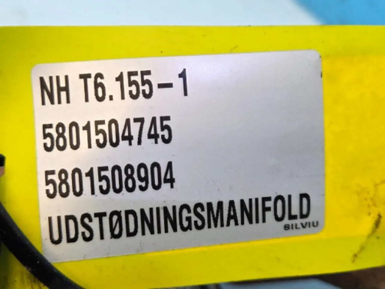 Billede 14 - New Holland T6.155 Udstødningsmanifold 5801504745