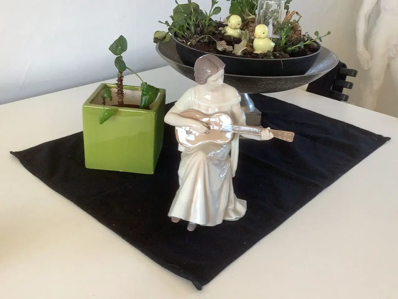 Billede 1 - B & G pige med guitar