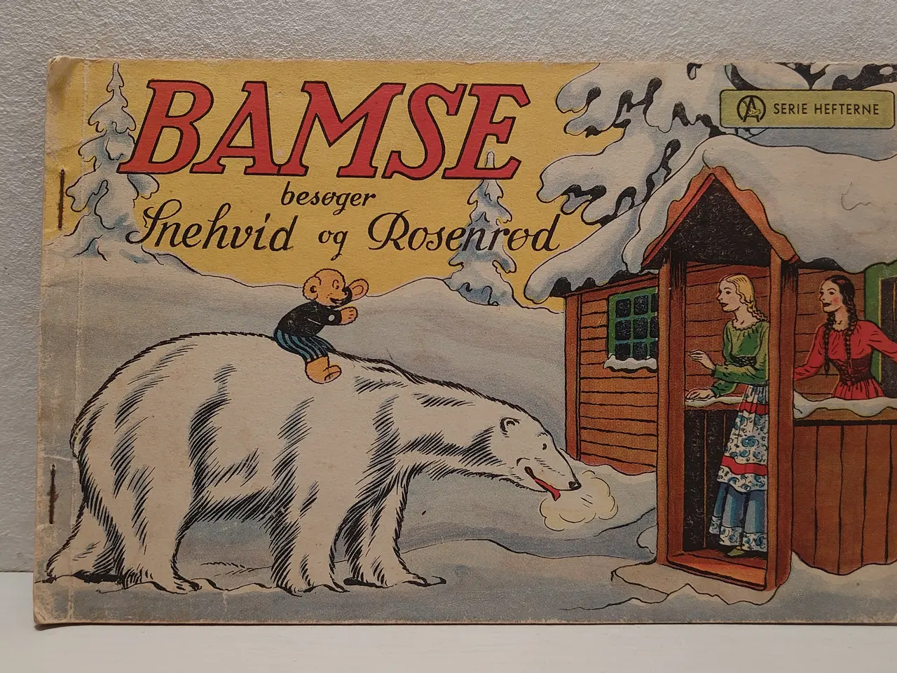 Billede 1 - Bamse besøger Snehvid og Rosenrød. Nr26,1948