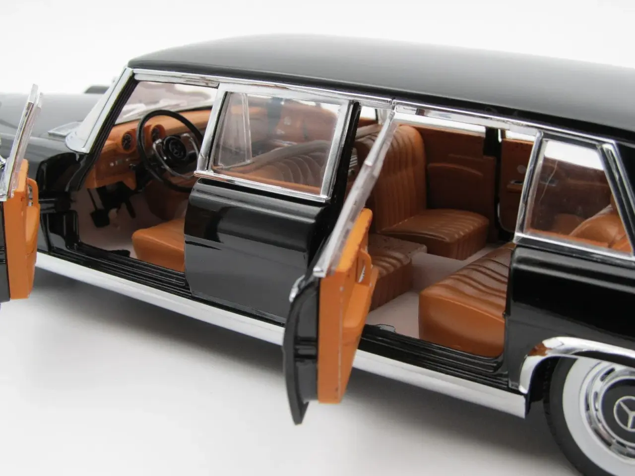 Billede 5 - 1966 Mercedes-Benz 600 Pullman - 1:18